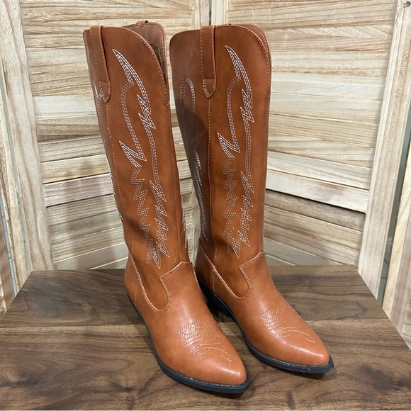 WOMEN'S WESTERN COWBOY BOOTS (COWBOY-S) - Picture 2 of 5